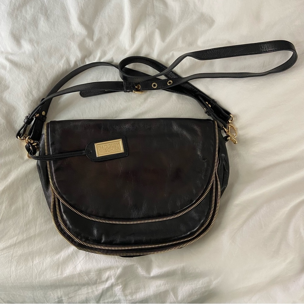 Badgley Mischka Black Leather Crossbody/Shoulder Bag w/ Gold Hardware